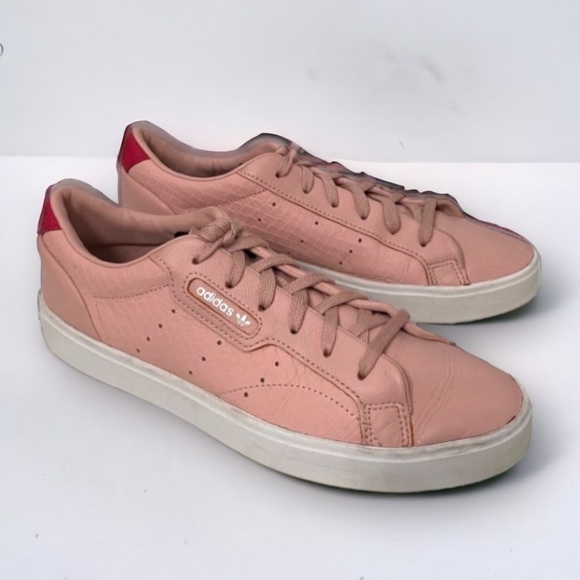 Adidas Leather Originals Blush Pink Leather Comfort Walking Sneakers, Size 8.5 - Picture 2 of 12